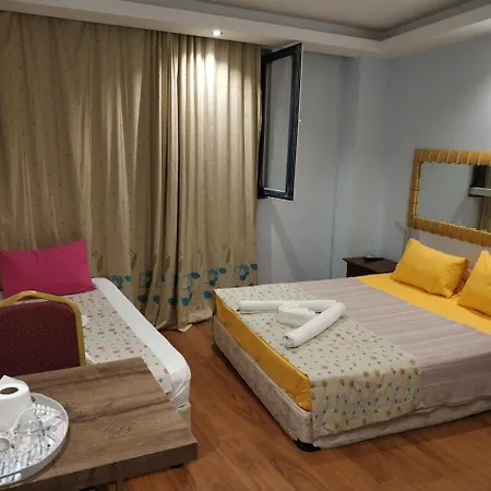Hotel Gvar 3*