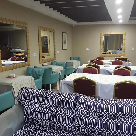Gvar Hotel 3*