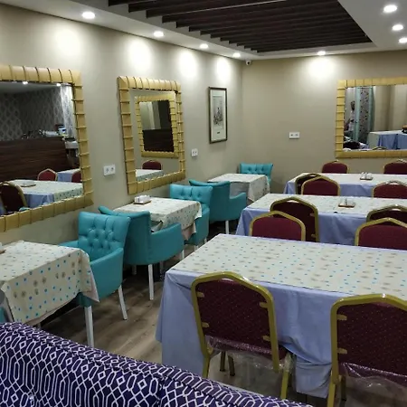 Gvar Hotel 3*