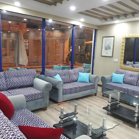 Gvar Hotel